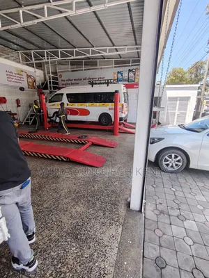 Durable Hydraulic Lifting System 4tns 4post Carlift Machine Sunshine