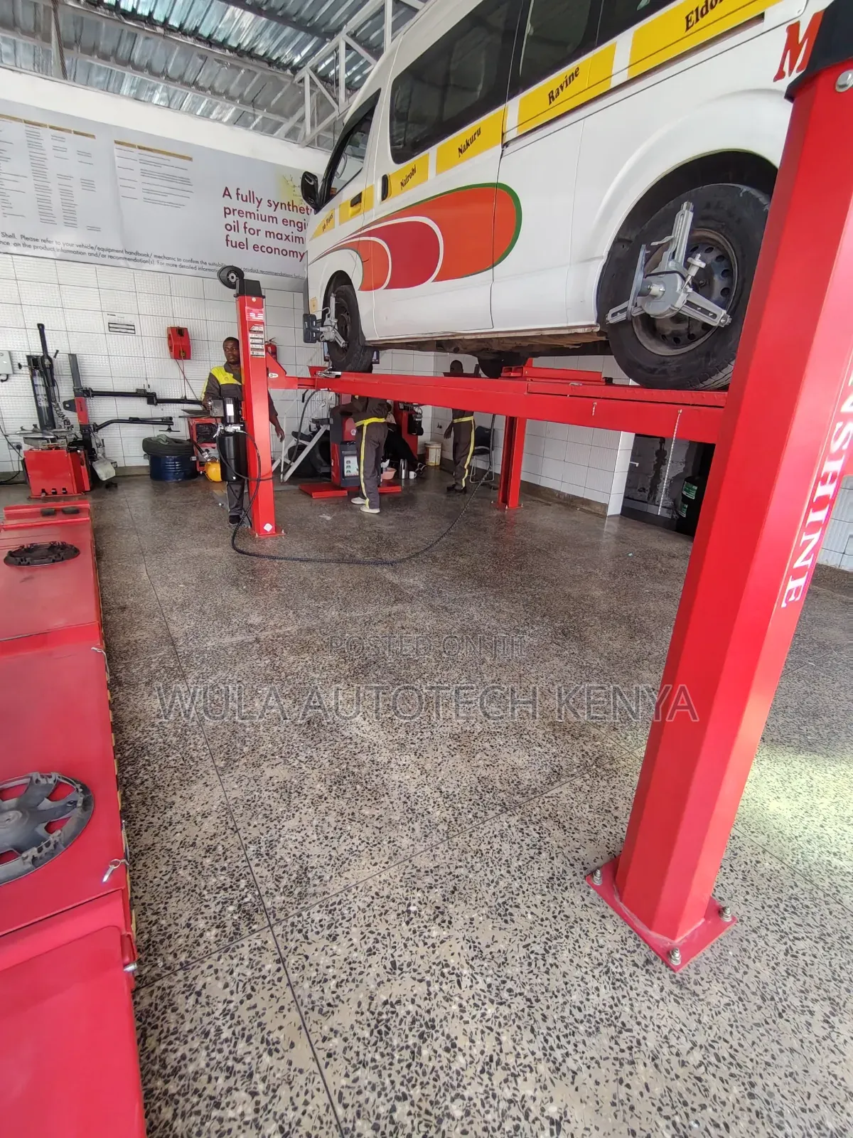 Durable Hydraulic Lifting System 4tns 4post Carlift Machine Sunshine