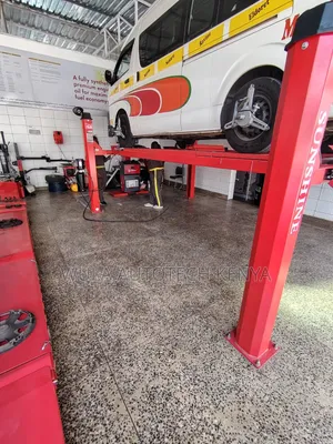 Durable Hydraulic Lifting System 4tns 4post Carlift Machine Sunshine