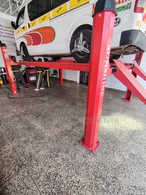 Easy Underbody Access Heavy Duty 4post 4tns Carlift Sunshine Italy