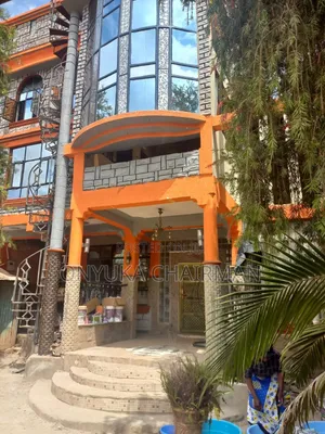 6bdrm House in Hunters Estate for rent