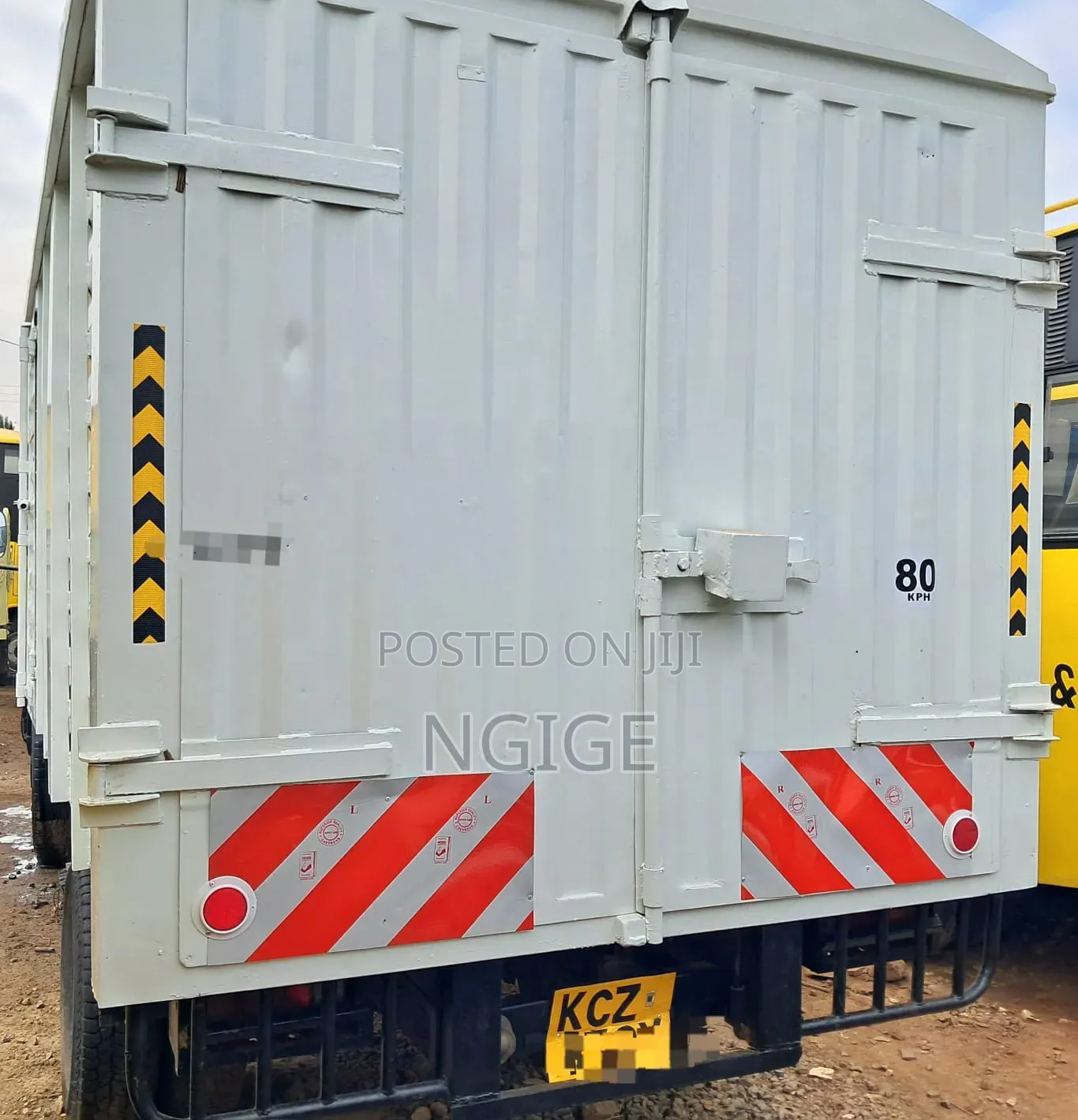 Fe85 Mitsubishi Canter Fuso