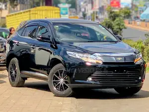 Toyota Harrier 2.0 2019 Black