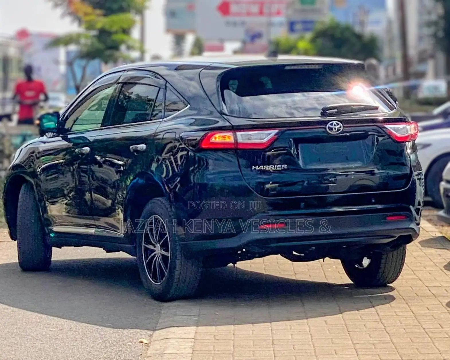 Toyota Harrier 2.0 2019 Black