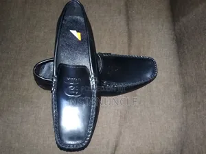 Loafers on the Board