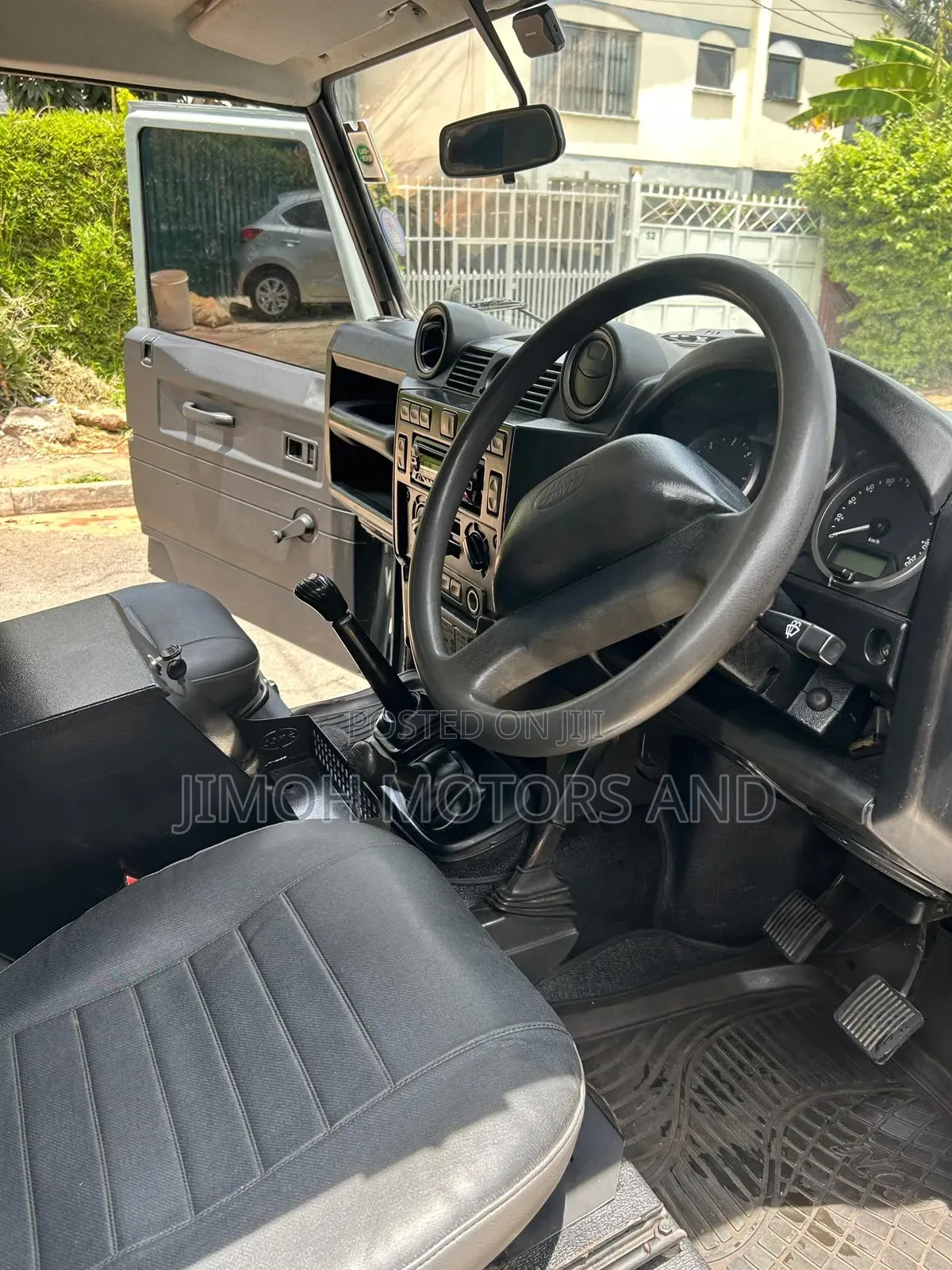Land Rover Defender 2019 Gray