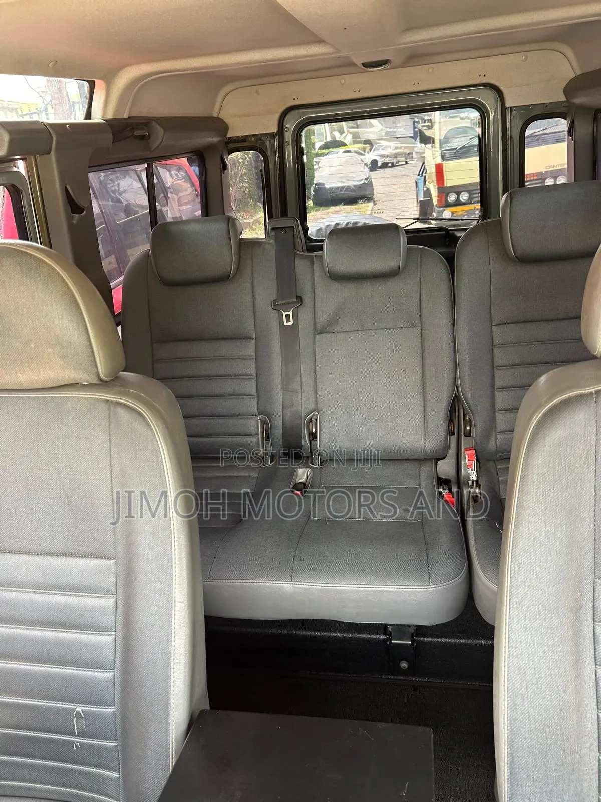 Land Rover Defender 2019 Gray
