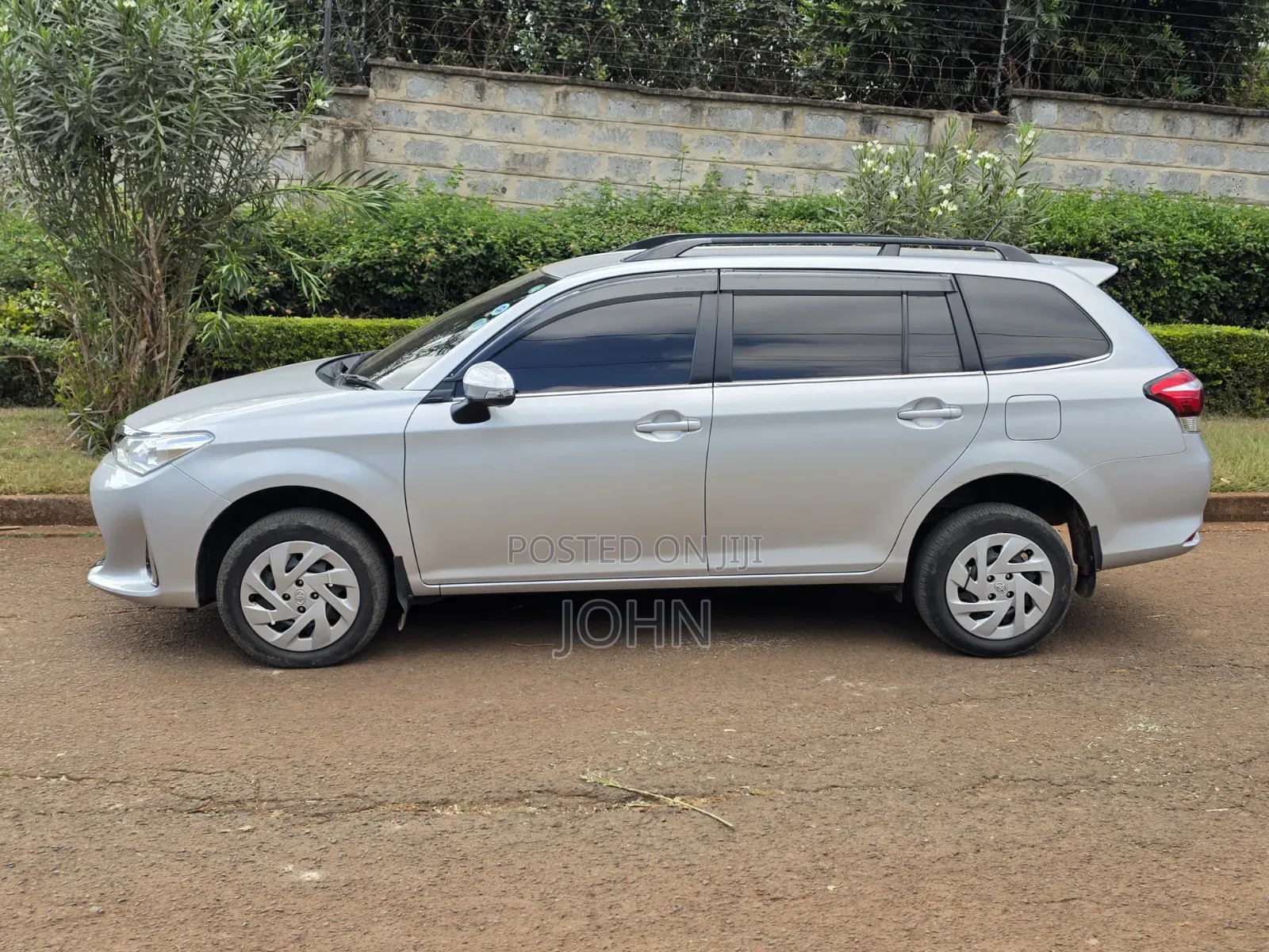 Toyota Corolla Fielder 2019 Silver