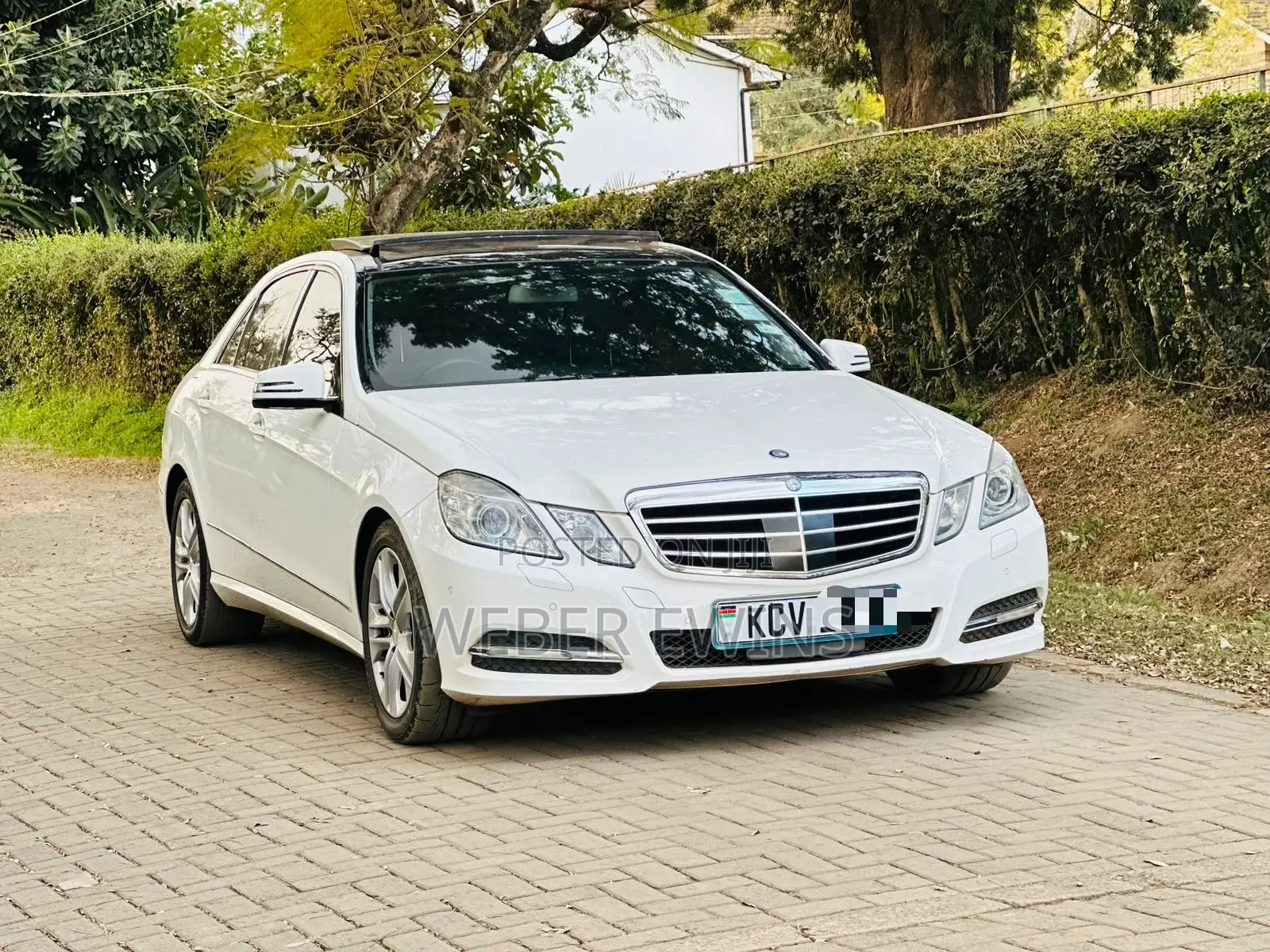 Mercedes-Benz E350 2012 White