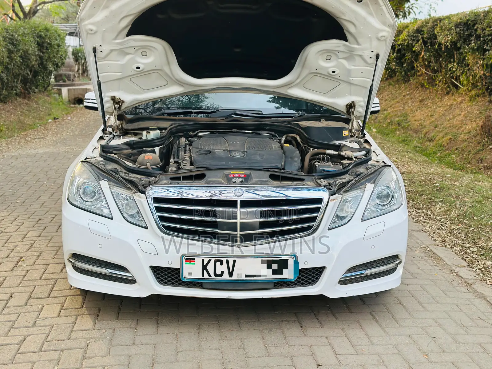 Mercedes-Benz E350 2012 White