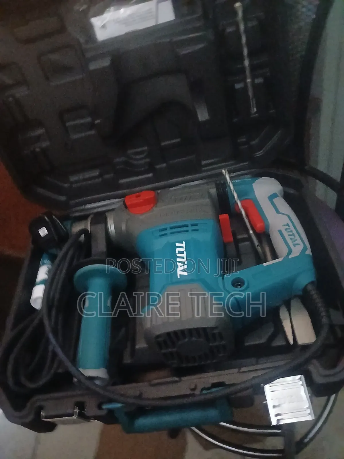 Total 1500W Electric Hammer Drill Machine