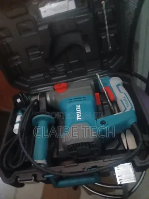 Total 1500W Electric Hammer Drill Machine