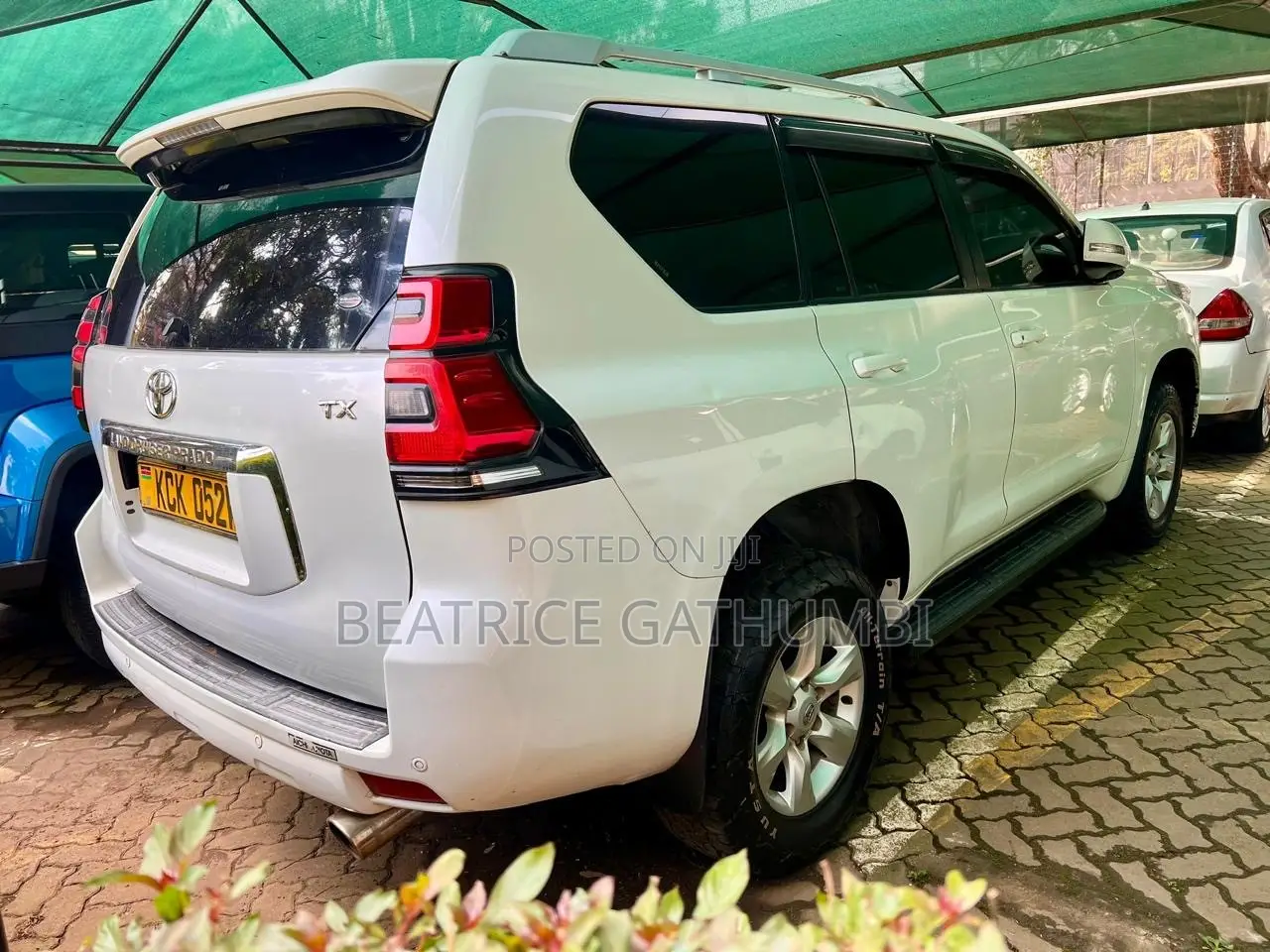 Toyota Land Cruiser Prado 2.7 i 2010 Pearl