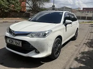 Toyota Corolla Fielder 2016 Pearl