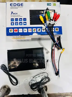 Portable Android 7′′ Tablet With Free Reverse Camera