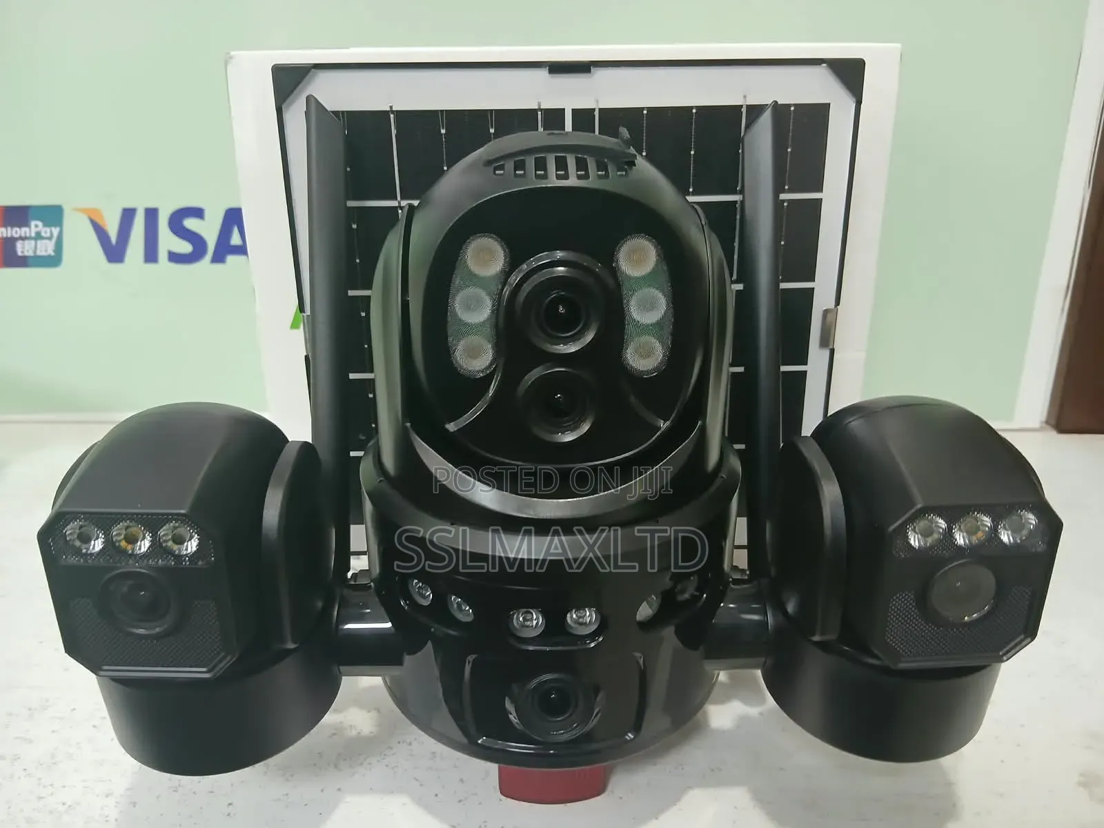 Qual Lens Solar CCTV Camera