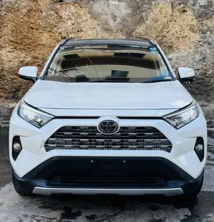 Toyota RAV4 2019 White
