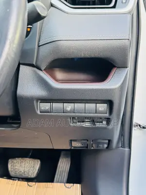 Toyota RAV4 2019 White