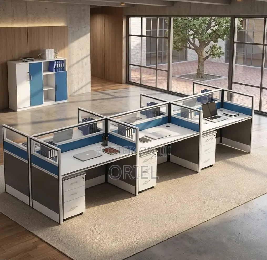 Office Workstation : 6-Person Staff Workstation
