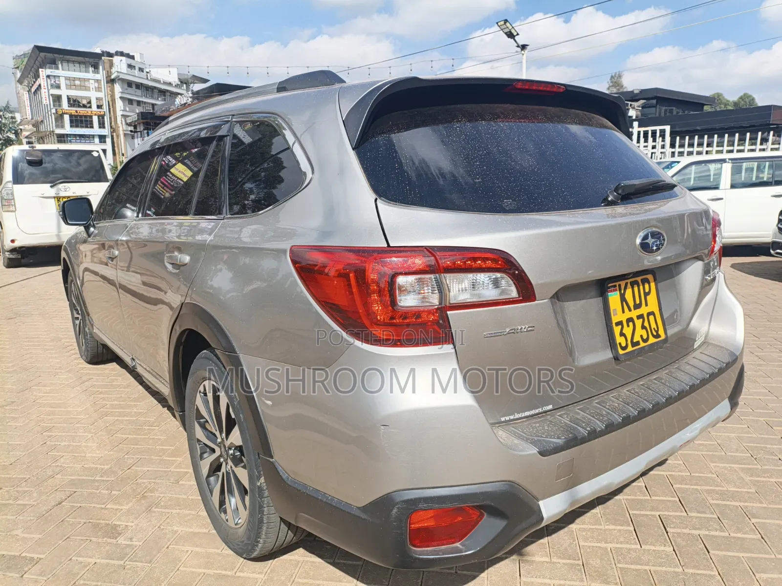 Subaru Outback 2016 Gold