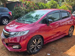 Honda Fit 2017 Maroon