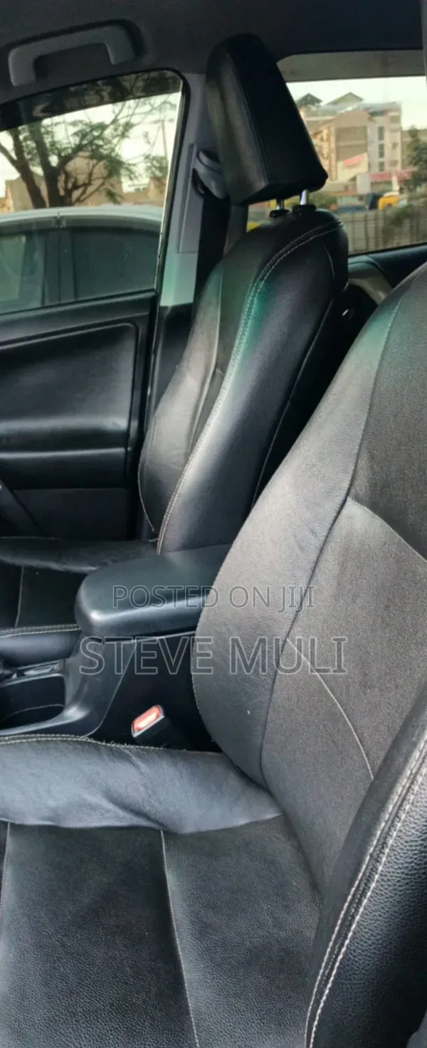 Toyota RAV4 2016 Brown