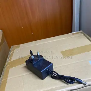 Adapter DC 12V 1A Power Supply, Adapter 50-60hz / AC 1