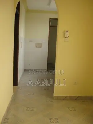 2bdrm Apartment in Ganjoni, Moi Avenue (Msa) for rent