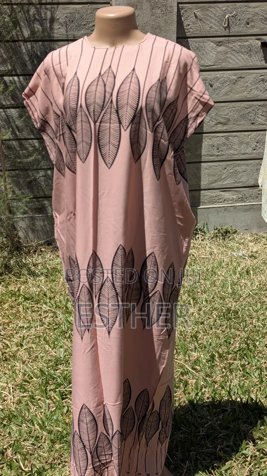 Ladies Deras