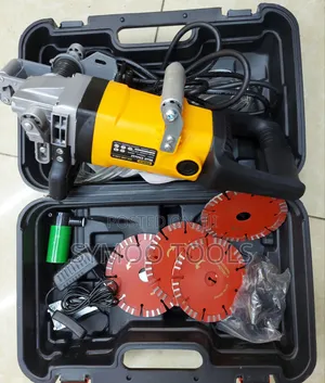Corded Heavy-Duty Wall Chaser-Dera