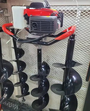 4-Stroke Earth Auger – 3 Blades - RN