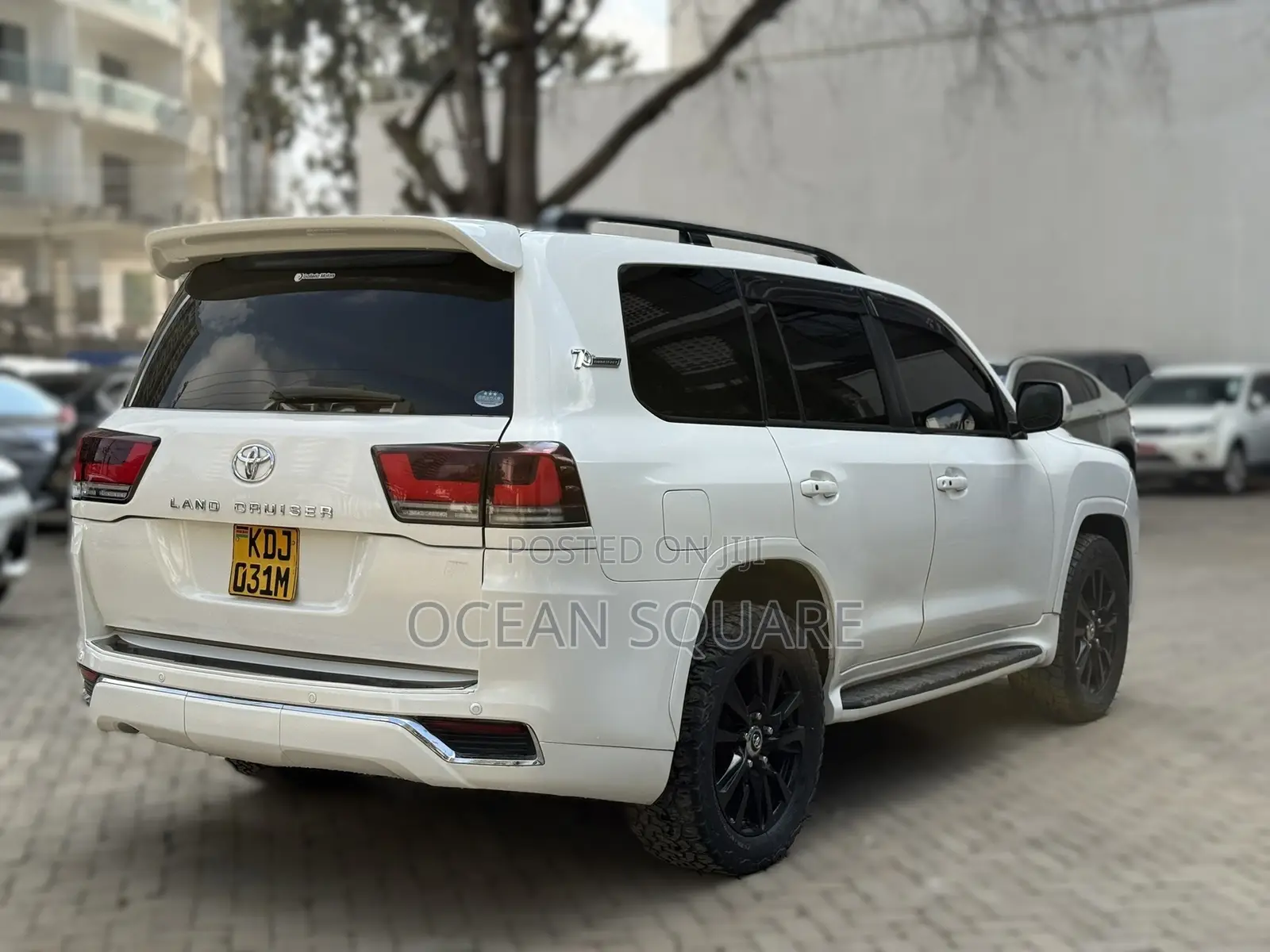 Toyota Land Cruiser 4.6 V8 AX G Selection 2015 White