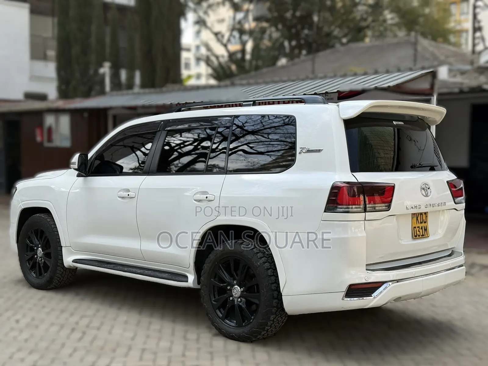 Toyota Land Cruiser 4.6 V8 AX G Selection 2015 White