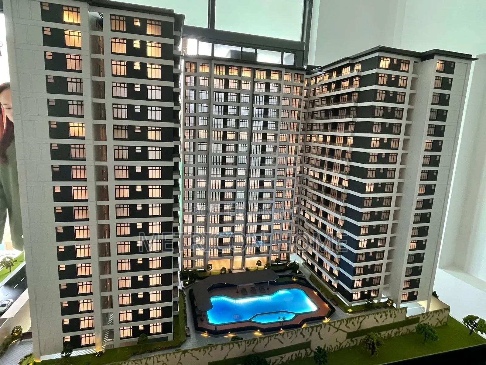 1bdrm Apartment in Oasis Metricon Home, Valley Arcade for sale