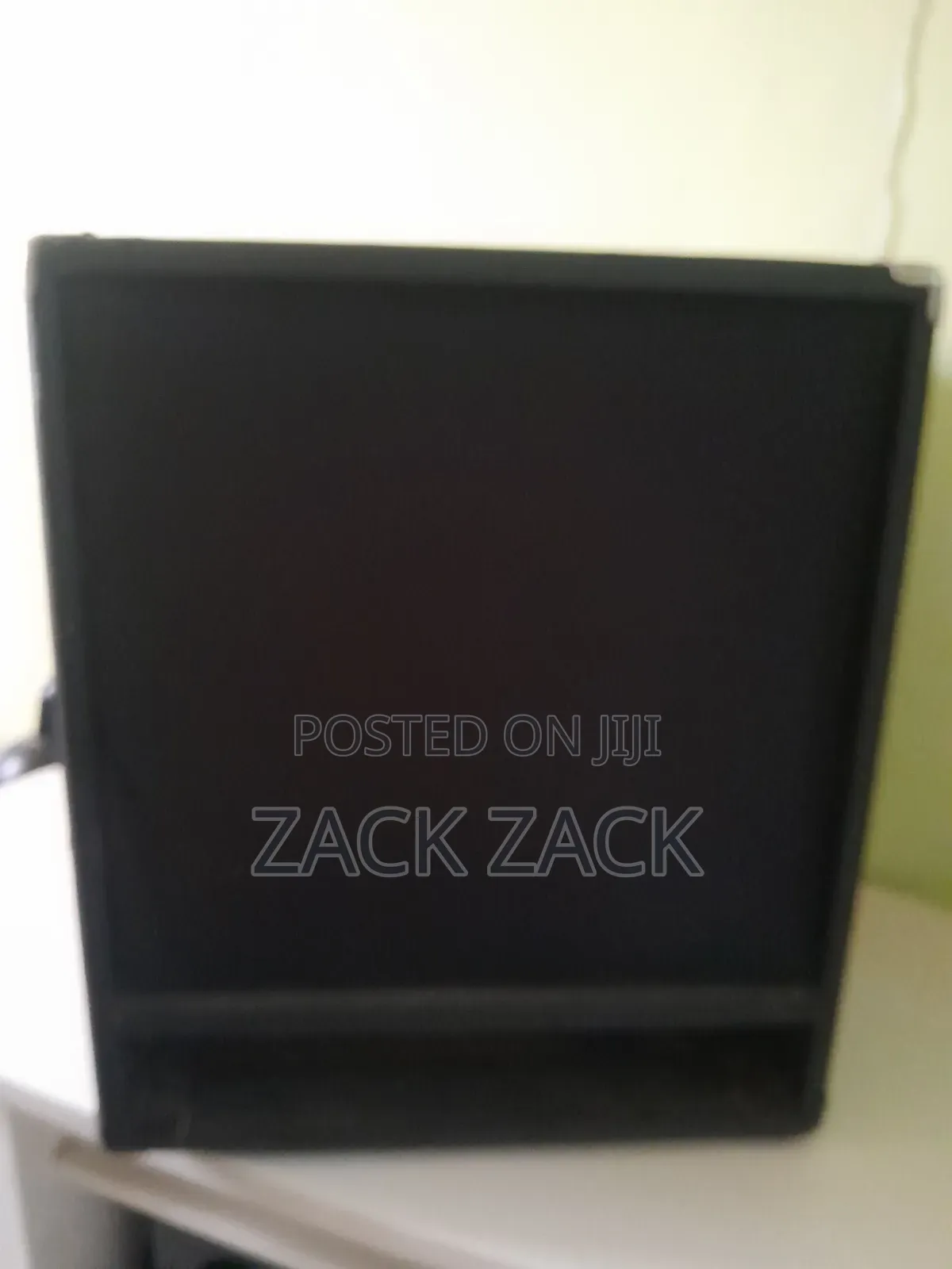 Bass Speaker Powered Mixer