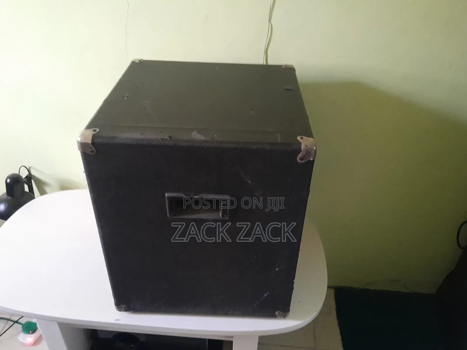 Bass Speaker Powered Mixer