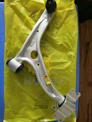Front Control Arms a-Class B-Claass Cla Gla A