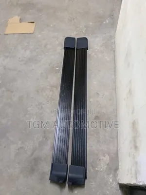 Side Steps Fj 100