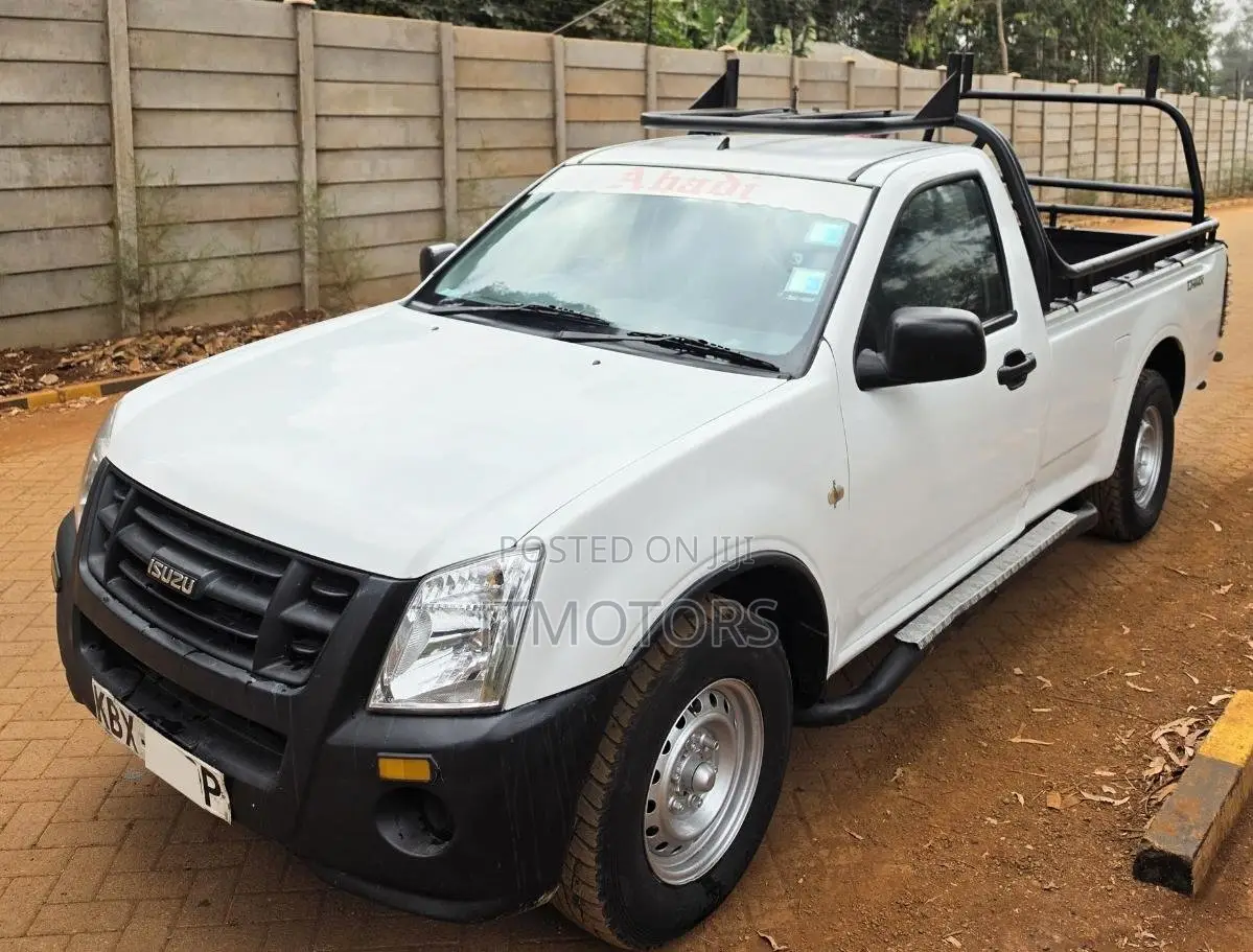 Isuzu D-MAX 2014 White