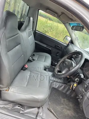 Isuzu D-MAX 2014 White
