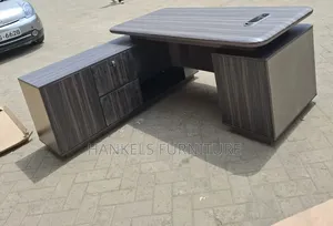 1.6m Executive Office Desk for Home and Office