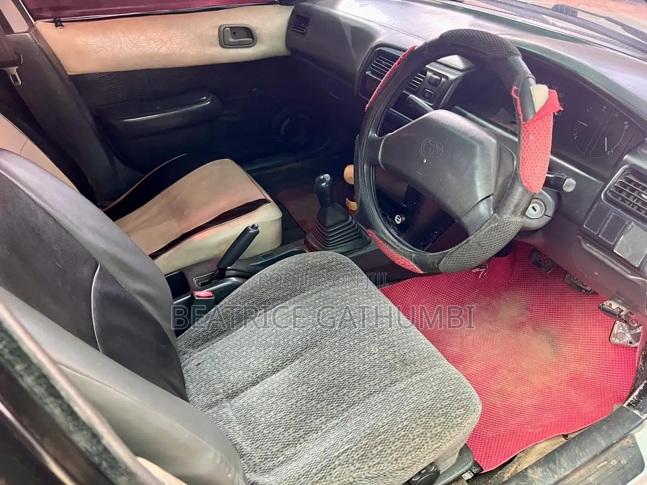Toyota Corolla Sedan 1995 White
