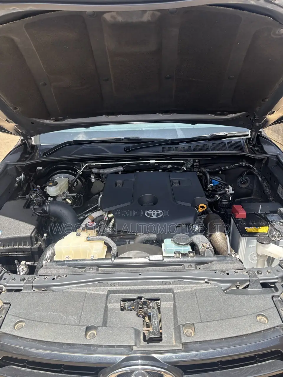 New Toyota Hilux 2024 Gray
