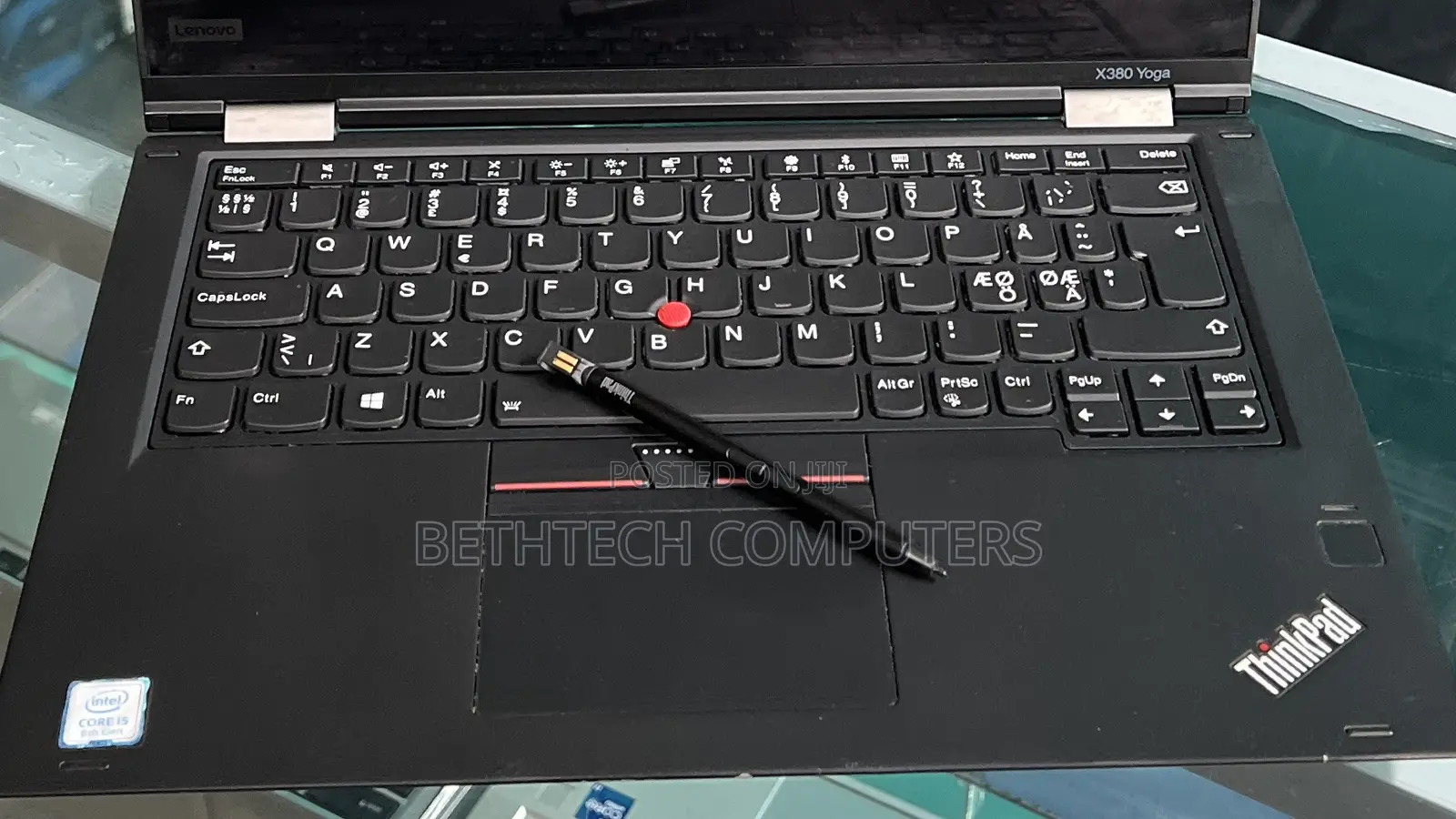 Laptop Lenovo ThinkPad X380 Yoga 8GB Intel Core i5 SSD 256GB