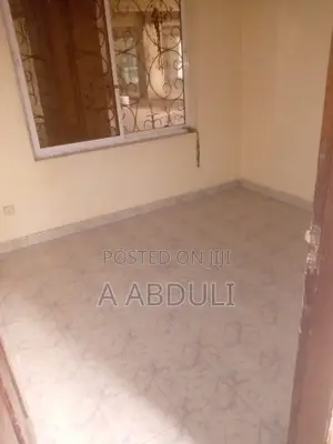 2bdrm Apartment in Ganjoni, Moi Avenue (Msa) for rent