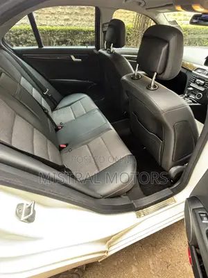 Mercedes-Benz C200 2011 White