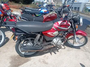 TVS HLX 125 2022 Red