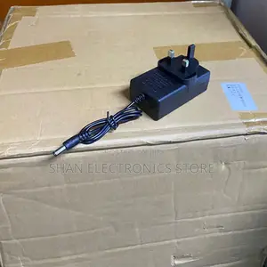 Universal Plug 21V 1A 3 Pin Lithium Ion Battery Charger