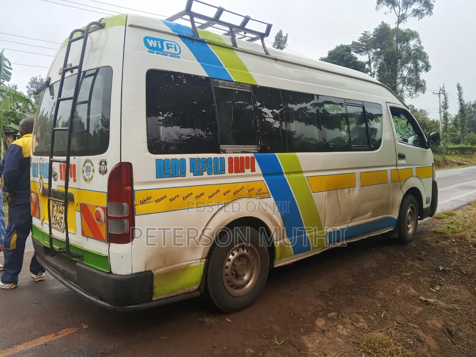 Toyota HiAce 2013 White