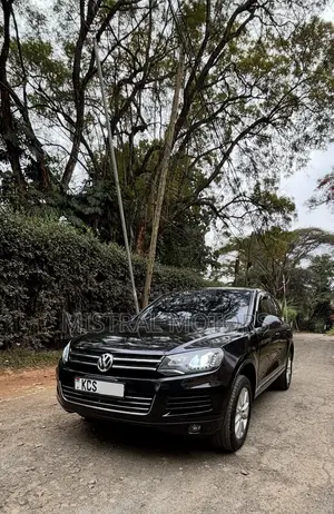 Volkswagen Touareg VR6 Executive 2011 Black